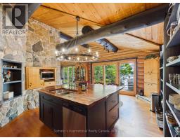 Kitchen - 1054 Hilltop Crescent, Lake Of Bays, ON P0A1H0 Photo 6