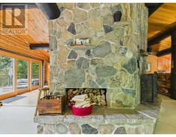 1054 Hilltop Crescent, Lake Of Bays, ON P0A1H0 Photo 20