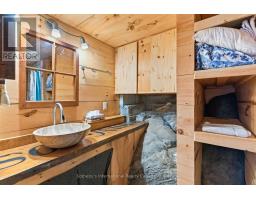 1 Island 29kl Kahshe Lake - Cooee Island, Gravenhurst, ON P0E1G0 Photo 39