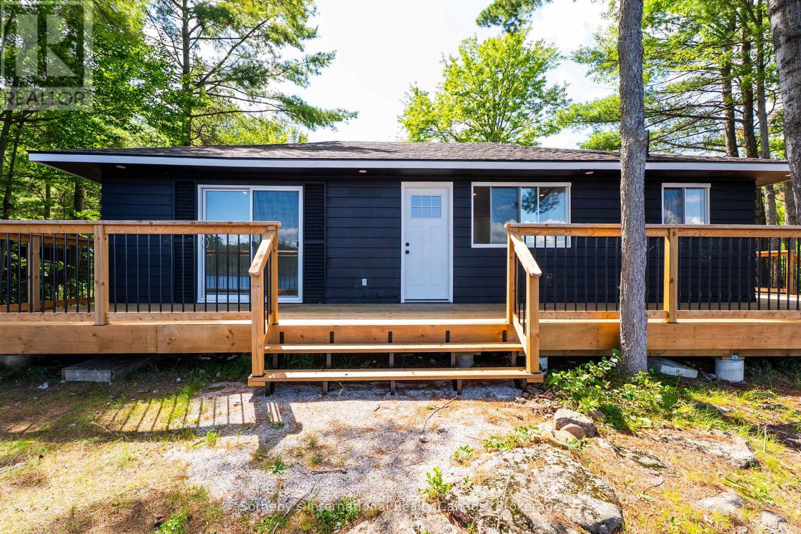#COTTAGE 1055 WEST BANK DRIVE - Image 37