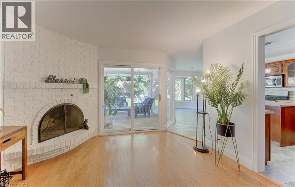 106 AUTUMN HILL Crescent - 9