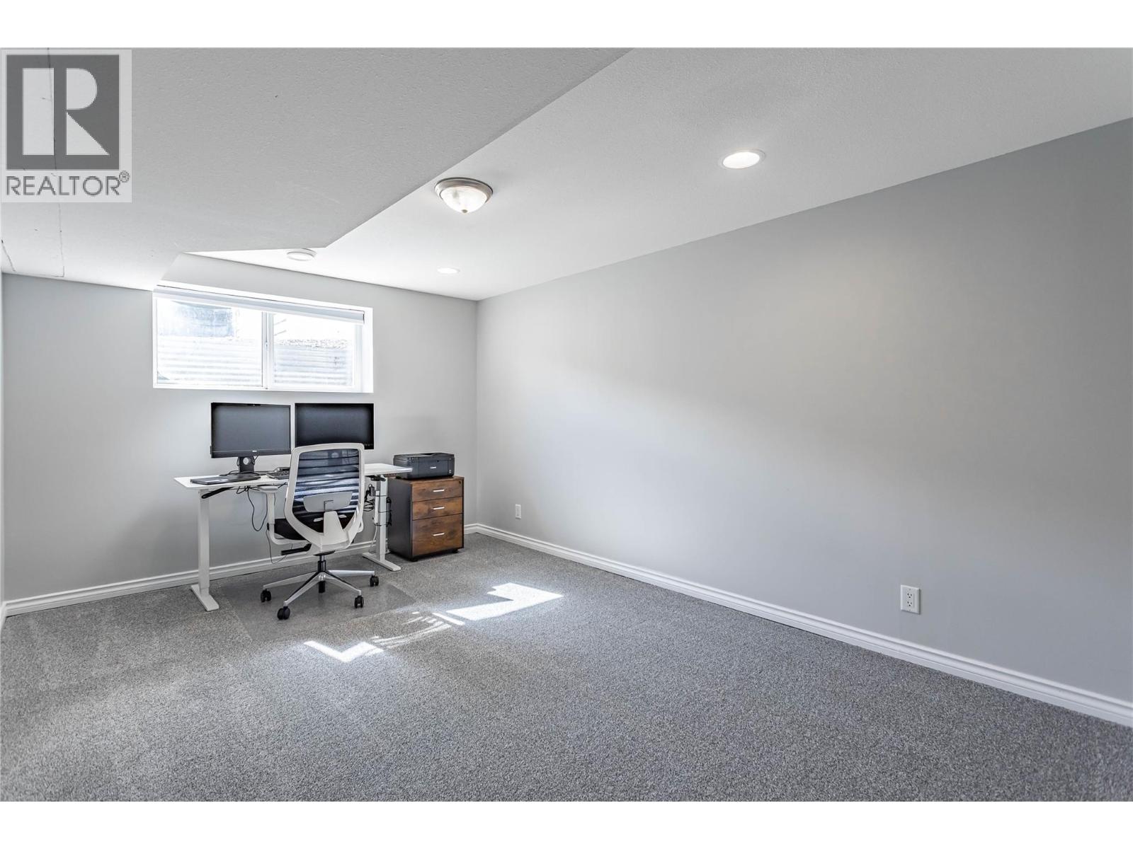 3350 Larkspur Court, Kelowna