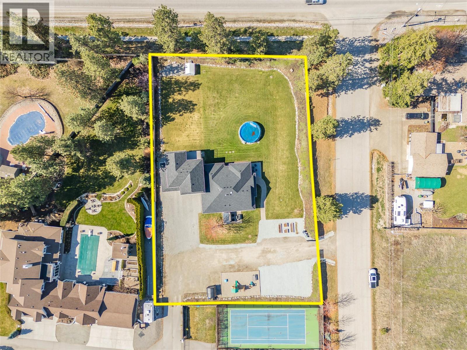 3350 Larkspur Court - 86