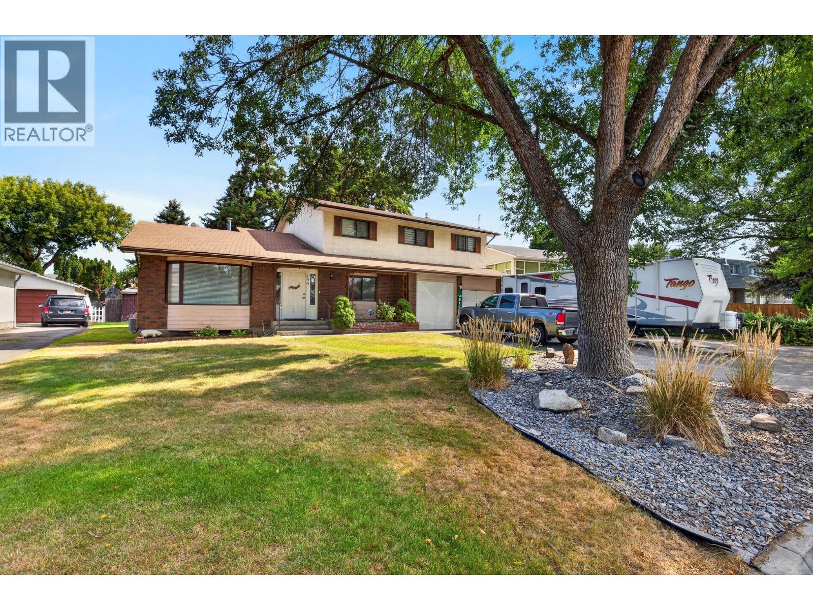 795 Mitchell Road, Kelowna