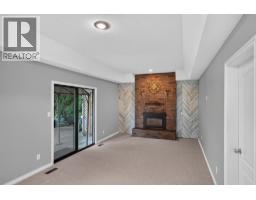 Dining nook - 795 Mitchell Road, Kelowna, BC V1X3W4 Photo 14