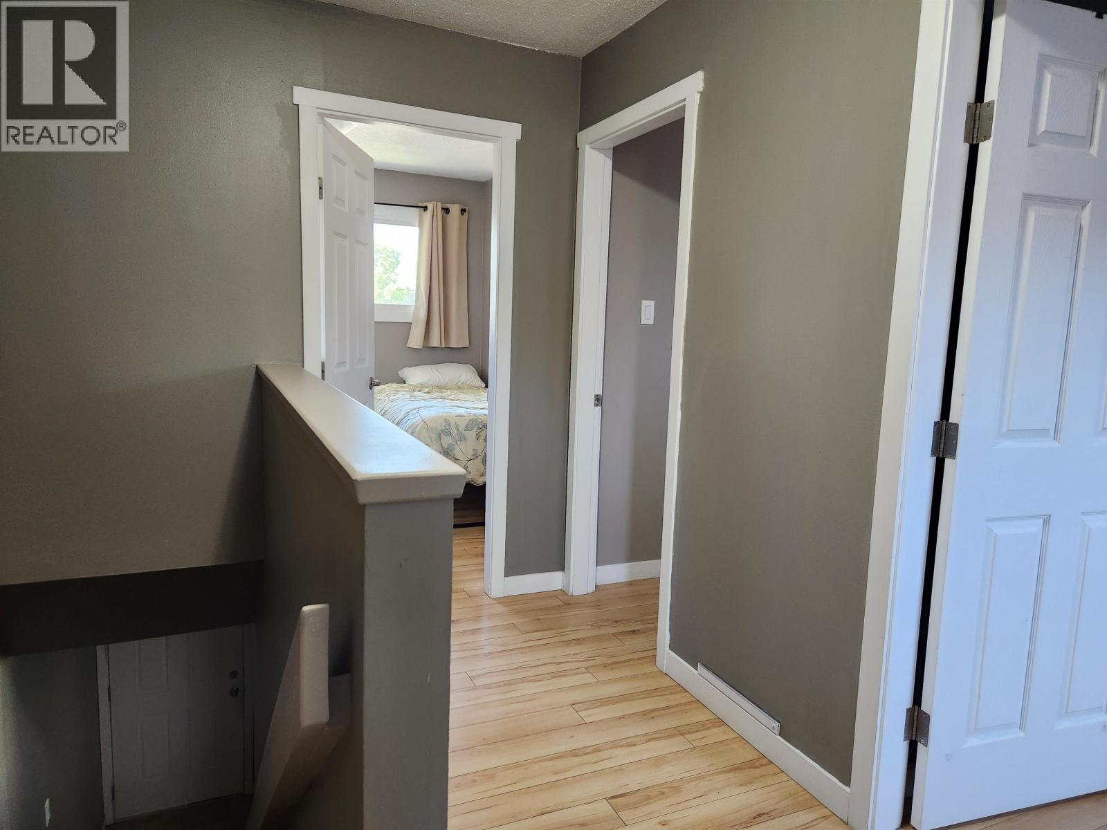 #G70 1900 STRATHCONA AVENUE - Image 14