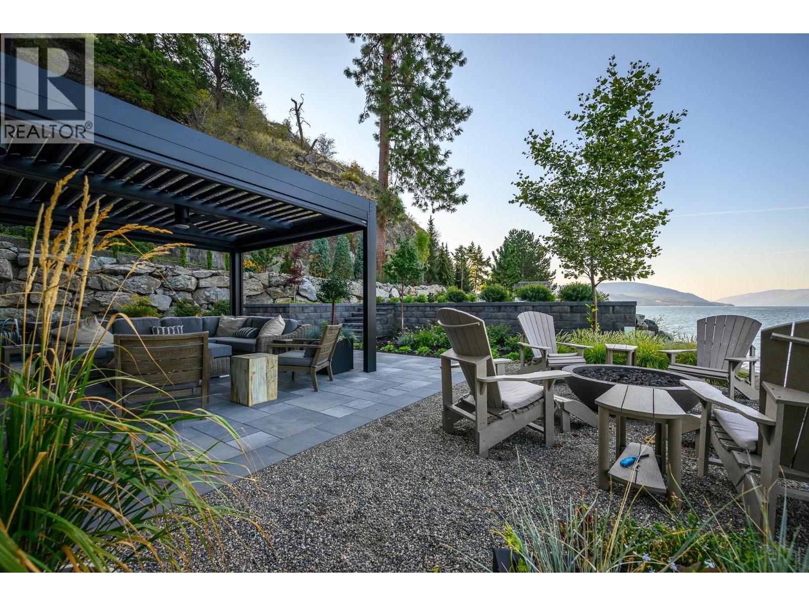 #8 80 Kestrel Place - 46