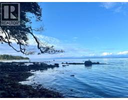 East Rd, Denman Island, BC V0R1T0 Photo 12