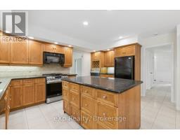 Bathroom - 2039 Blacklock Street, Milton, ON L0P1B0 Photo 11