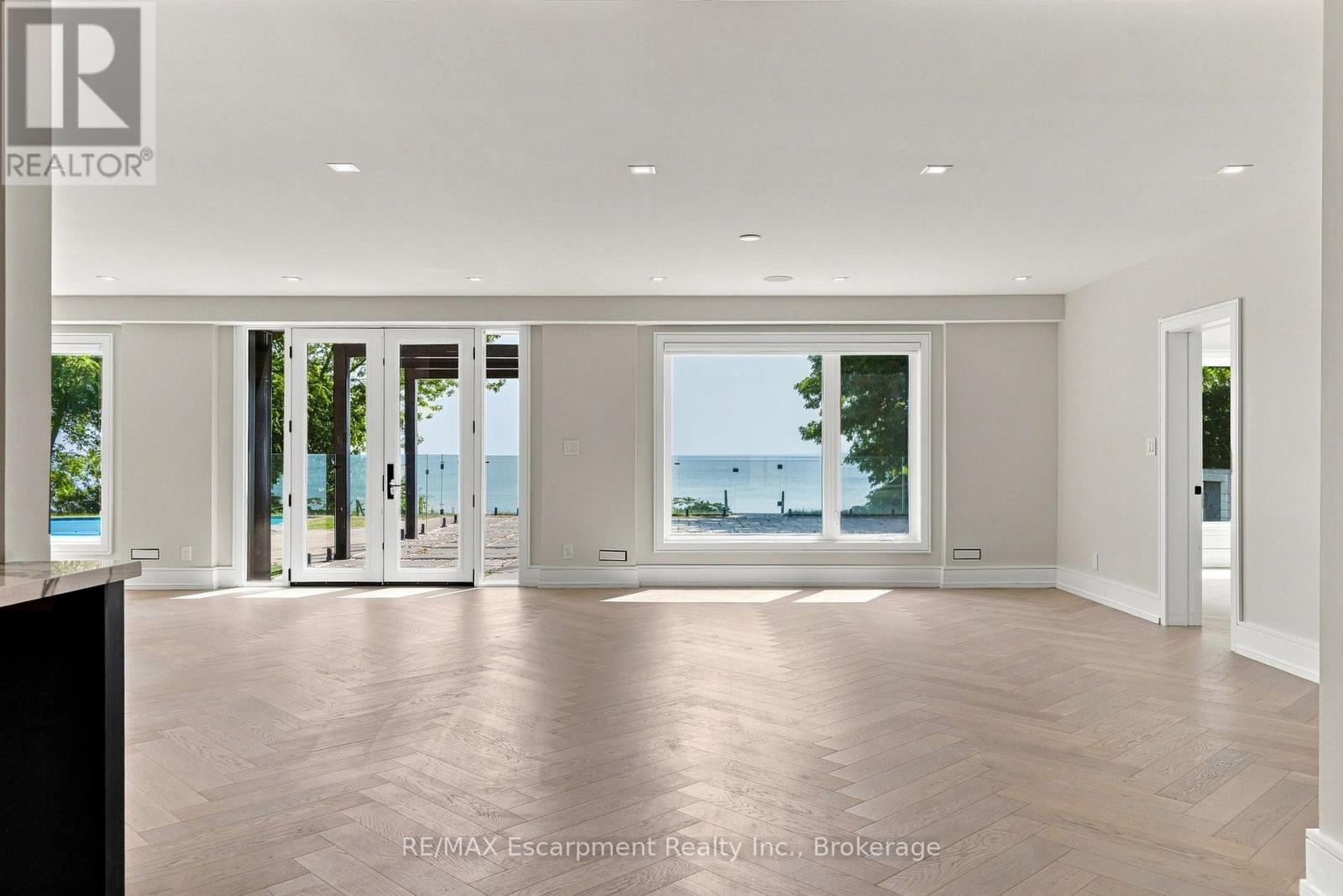 100 APPLEBY PLACE - Image 31