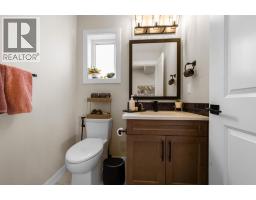 3pc Bathroom - 3702 76 Street, Camrose, AB T4V5E3 Photo 13