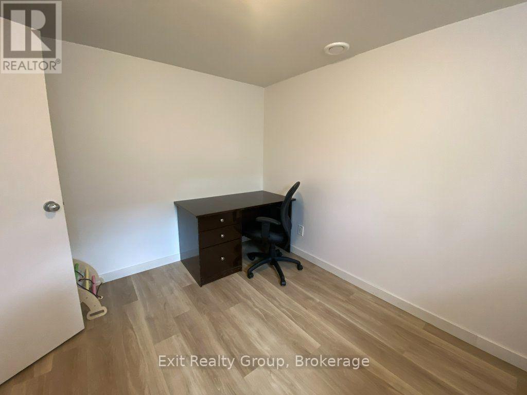 130 PETERSON STREET - Image 31