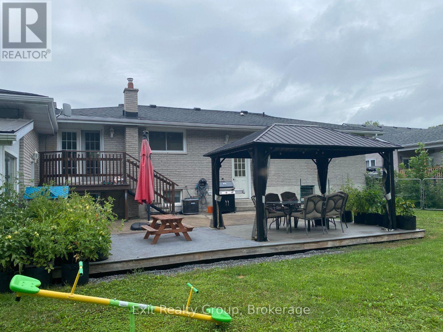 130 PETERSON STREET - Image 43
