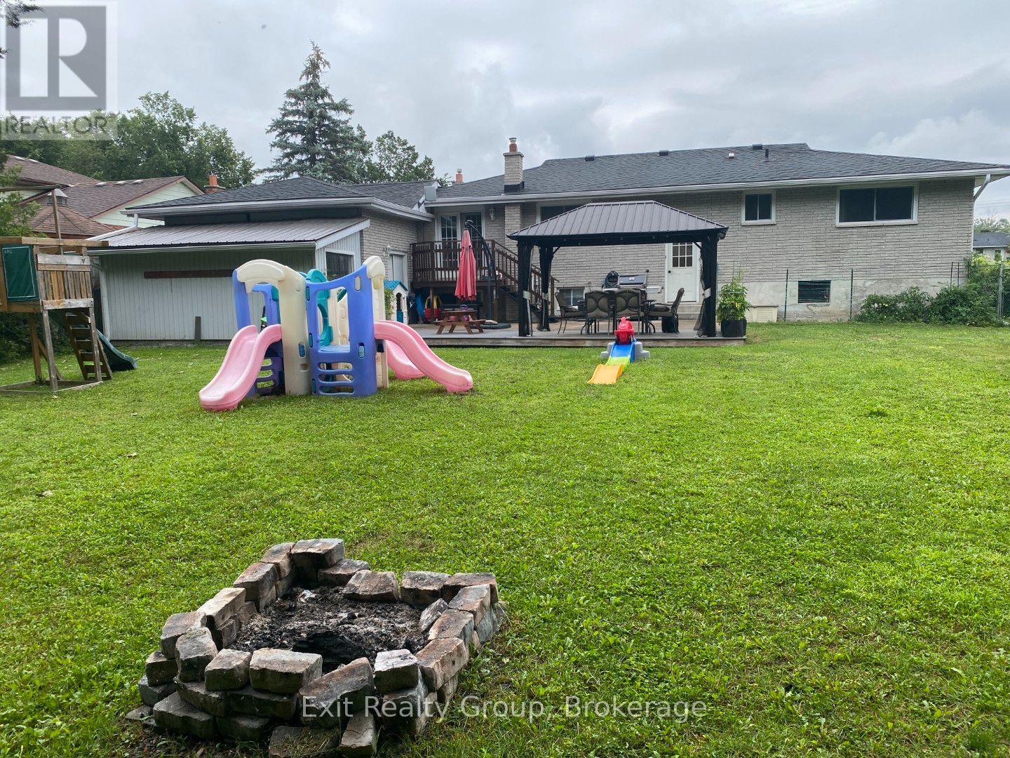 130 PETERSON STREET - Image 41