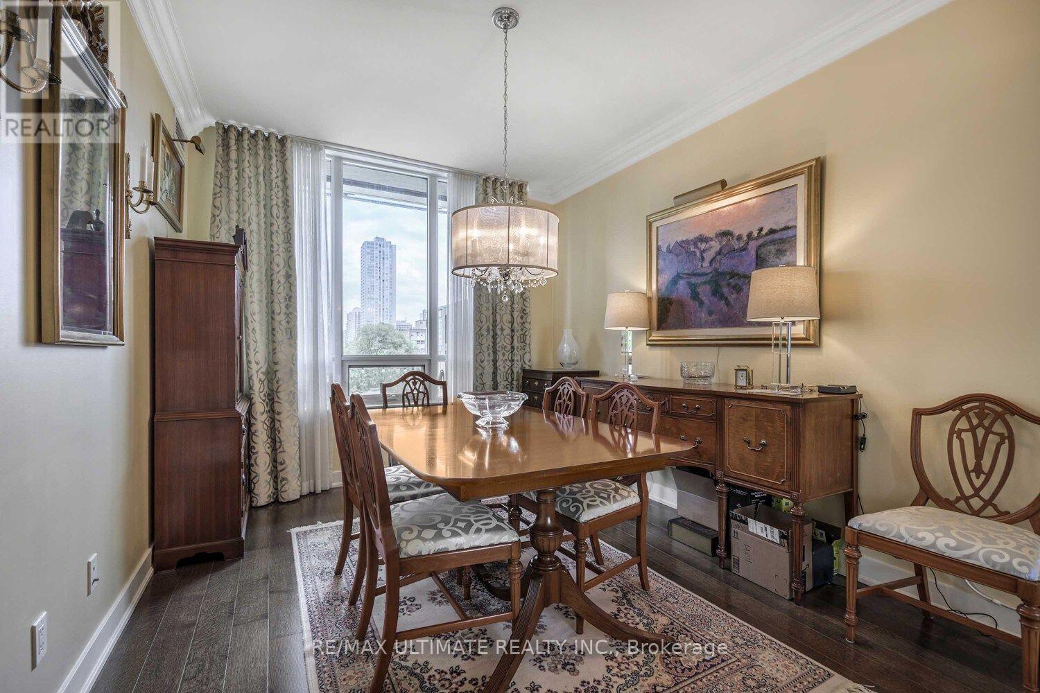 #404 28 LINDEN STREET - 16