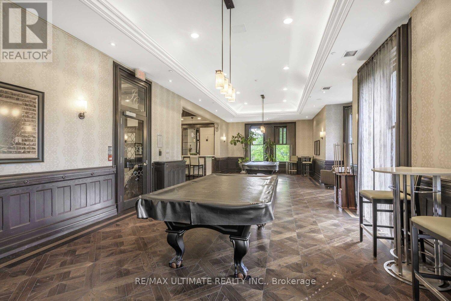 #404 28 LINDEN STREET - Image 39