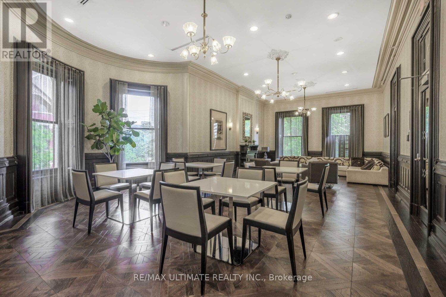 #404 28 LINDEN STREET - Image 38