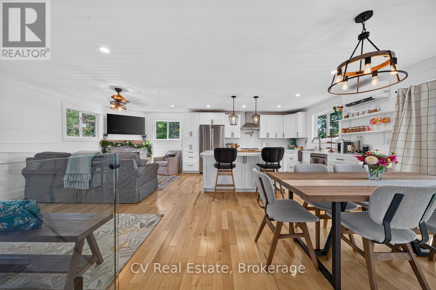 23 LOCK STREET - 22