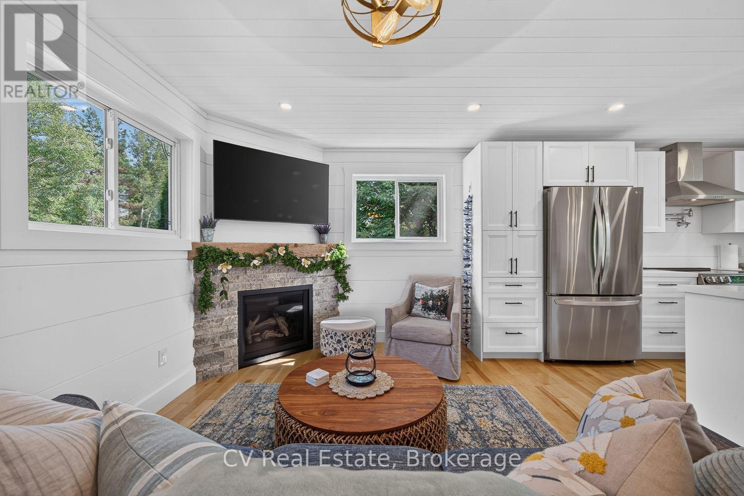 23 LOCK STREET - Image 24