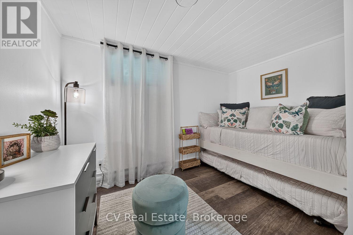 23 LOCK STREET - Image 38