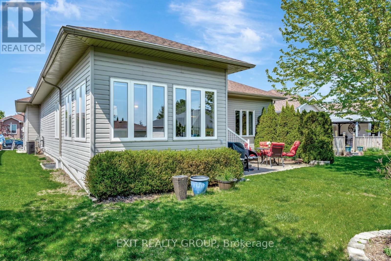 12 ALETHA DRIVE - 46