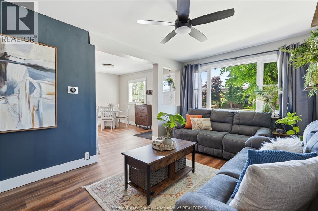 8 ST. CLAIR STREET - Image 7