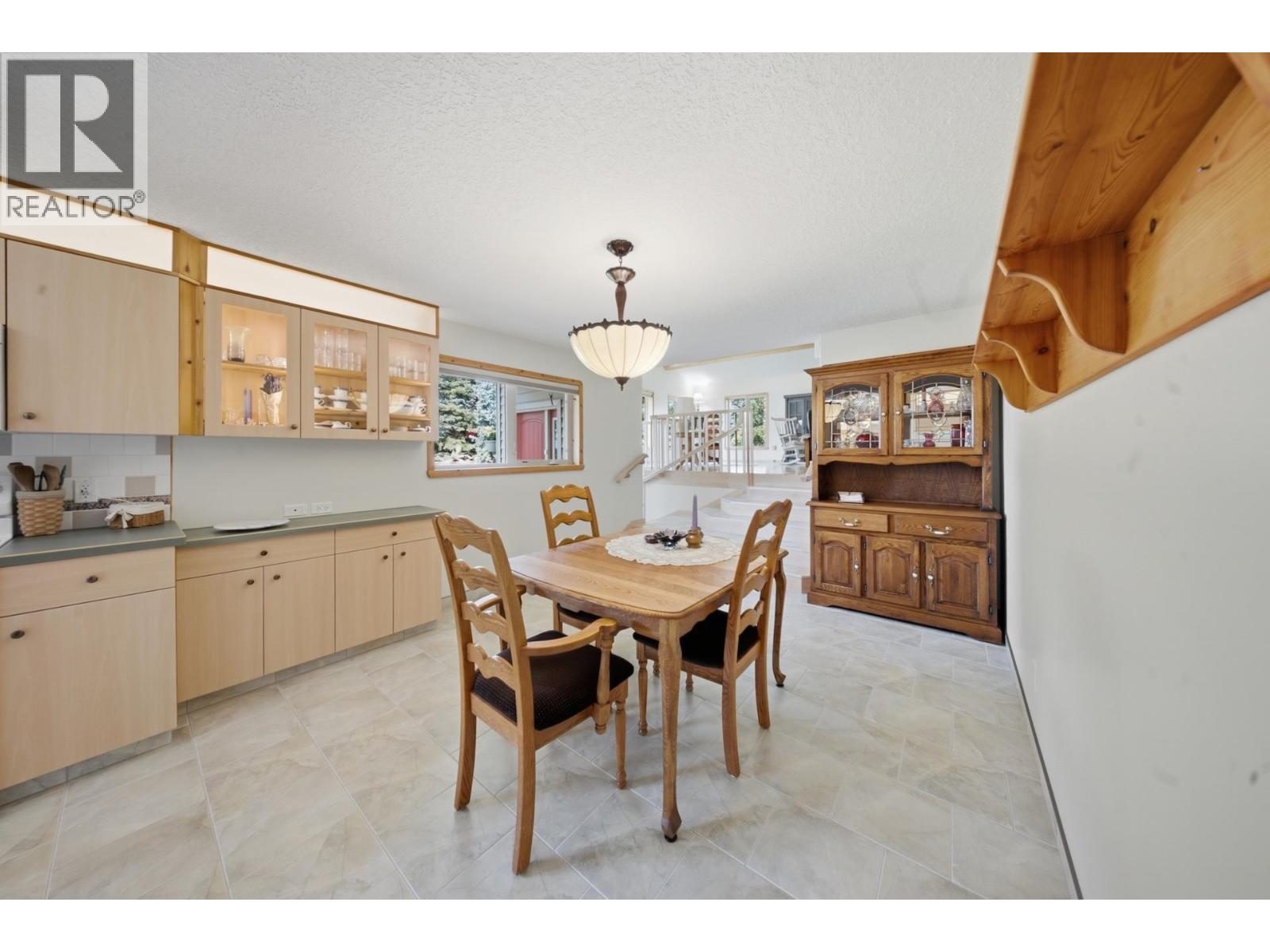10381 271 ROAD - 11