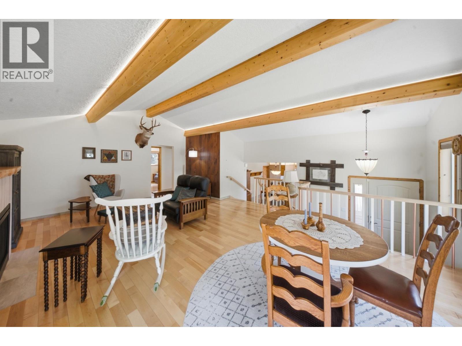 10381 271 ROAD - Image 21