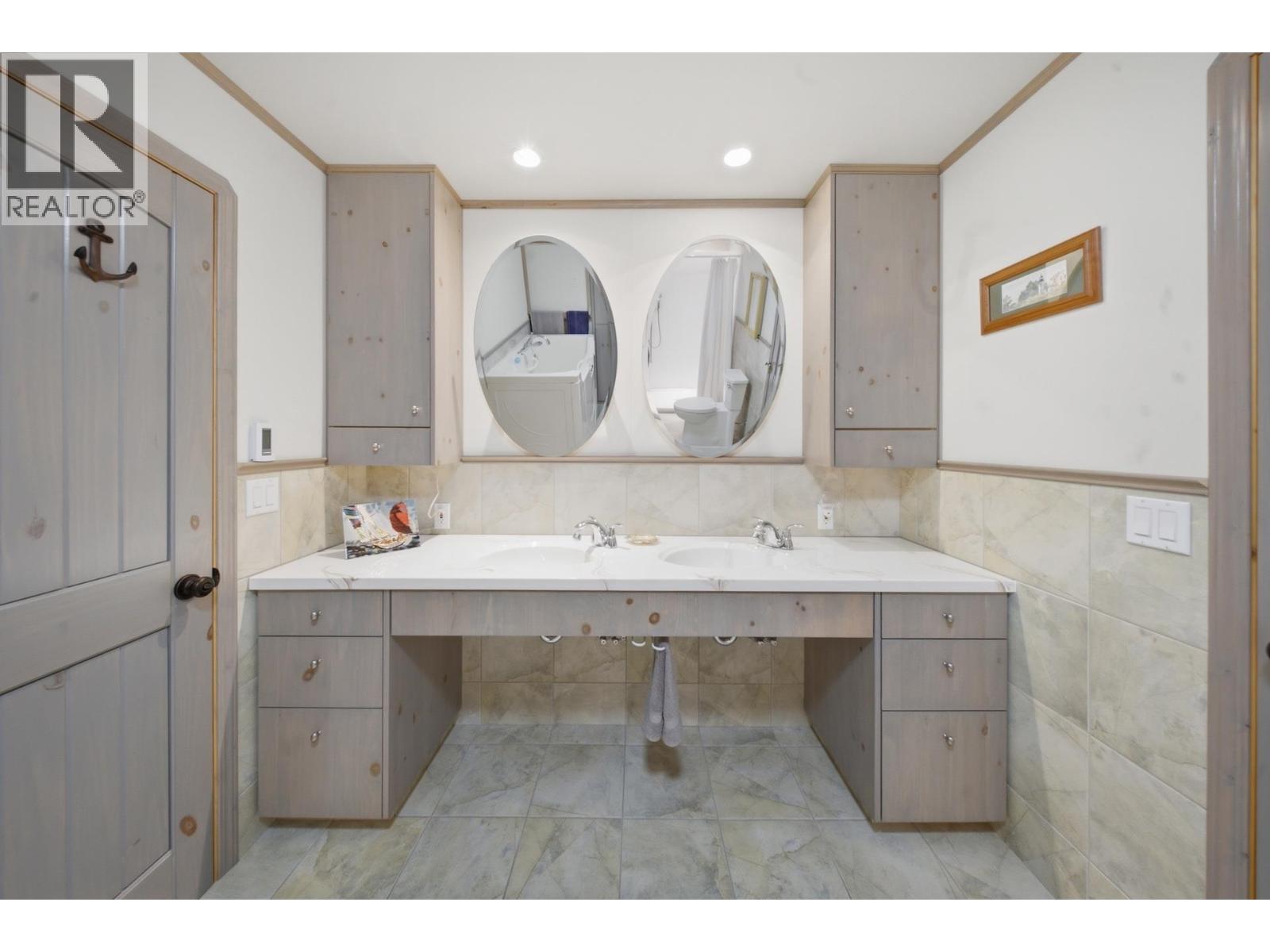 10381 271 ROAD - 16