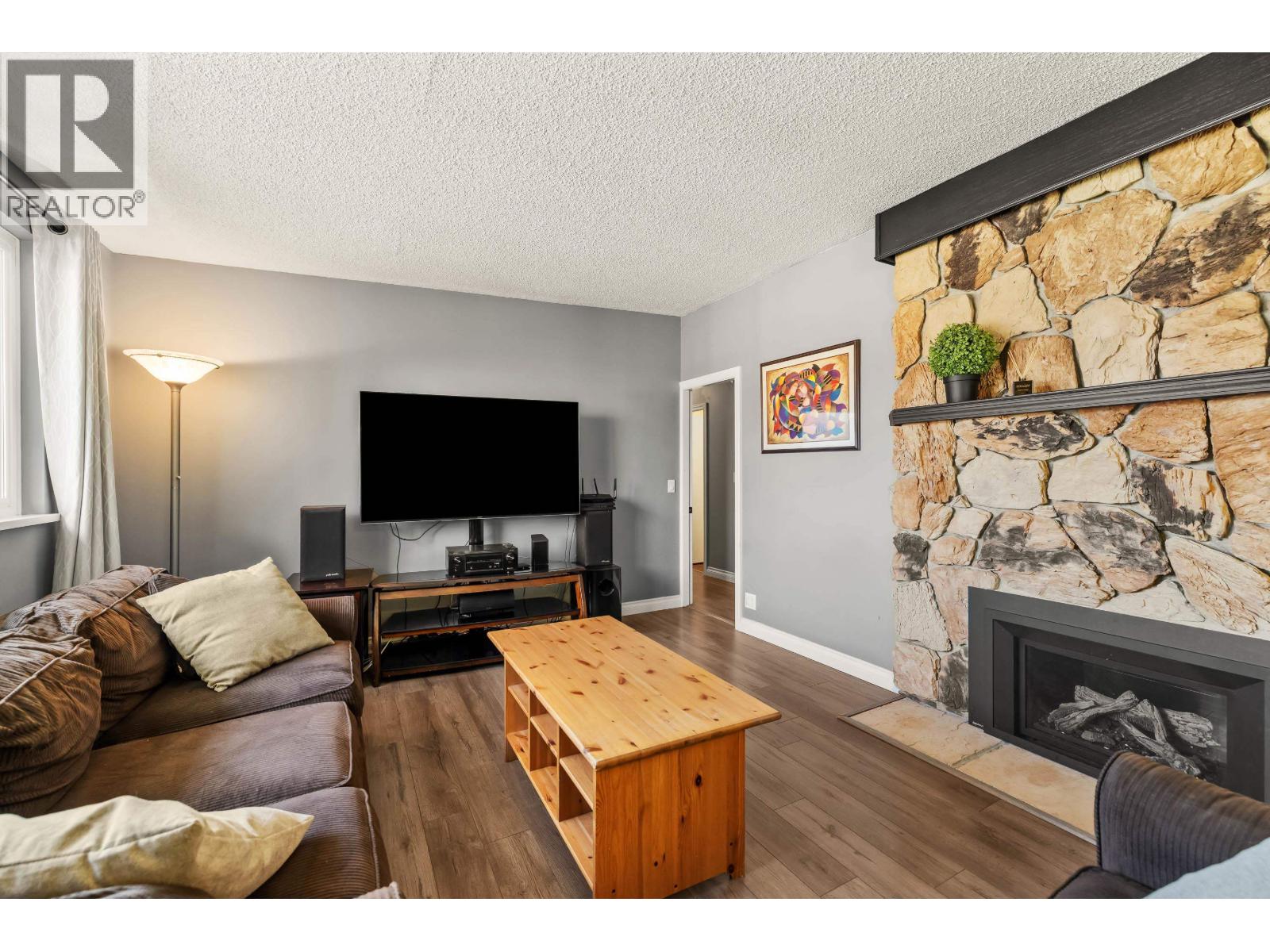 1908 WARWICK CRESCENT, Port Coquitlam