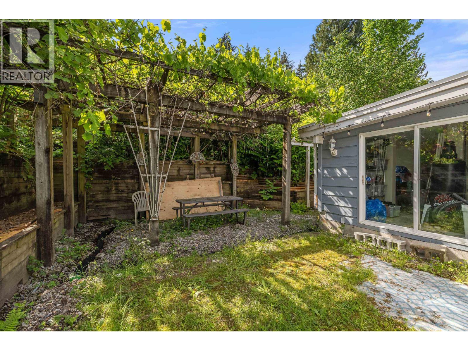 1908 WARWICK CRESCENT, Port Coquitlam