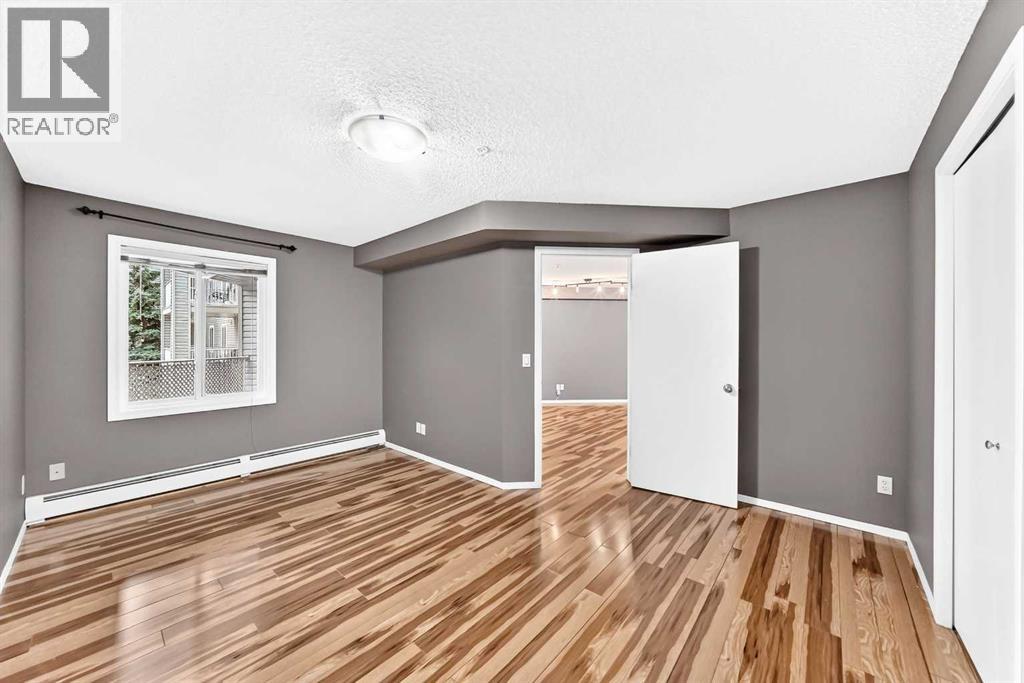 #5208A 604 8 Street SW - 24