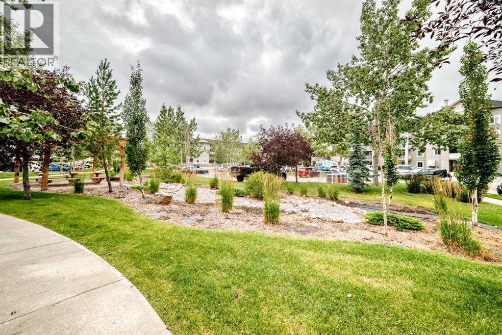 #5208A 604 8 Street SW - 41
