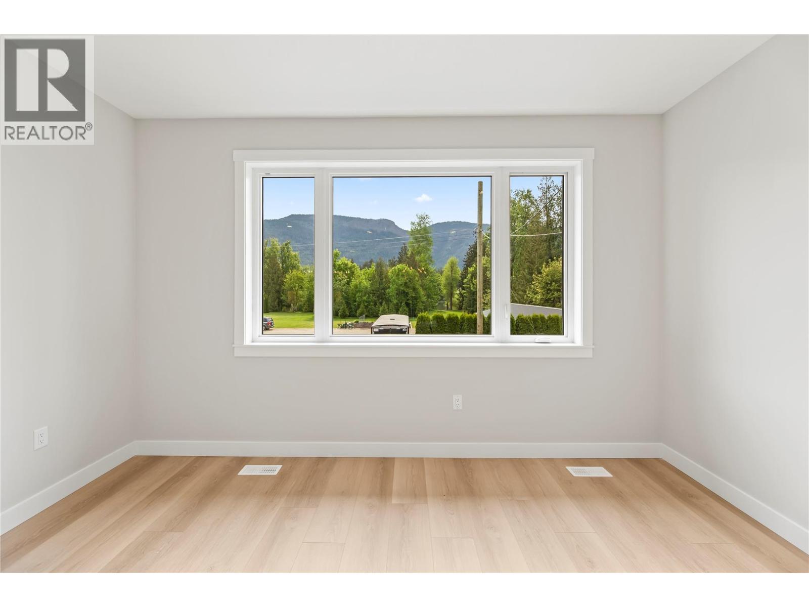 162 James Street - Image 5
