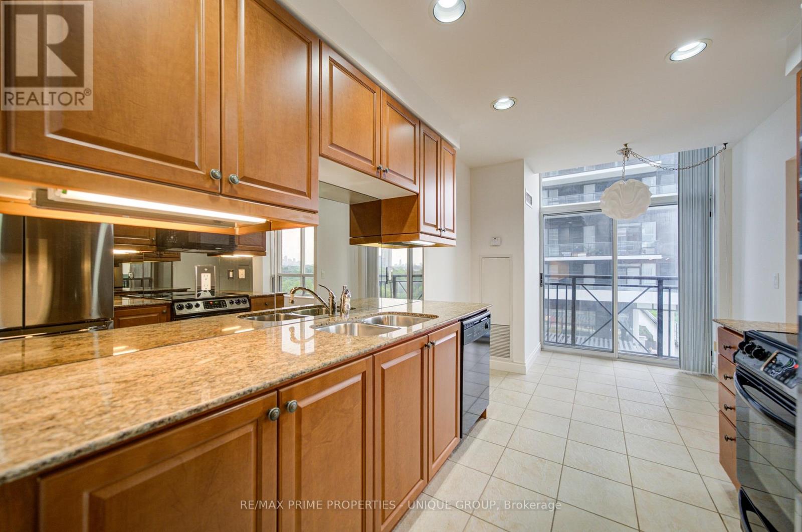 #703 1101 LESLIE STREET - 5