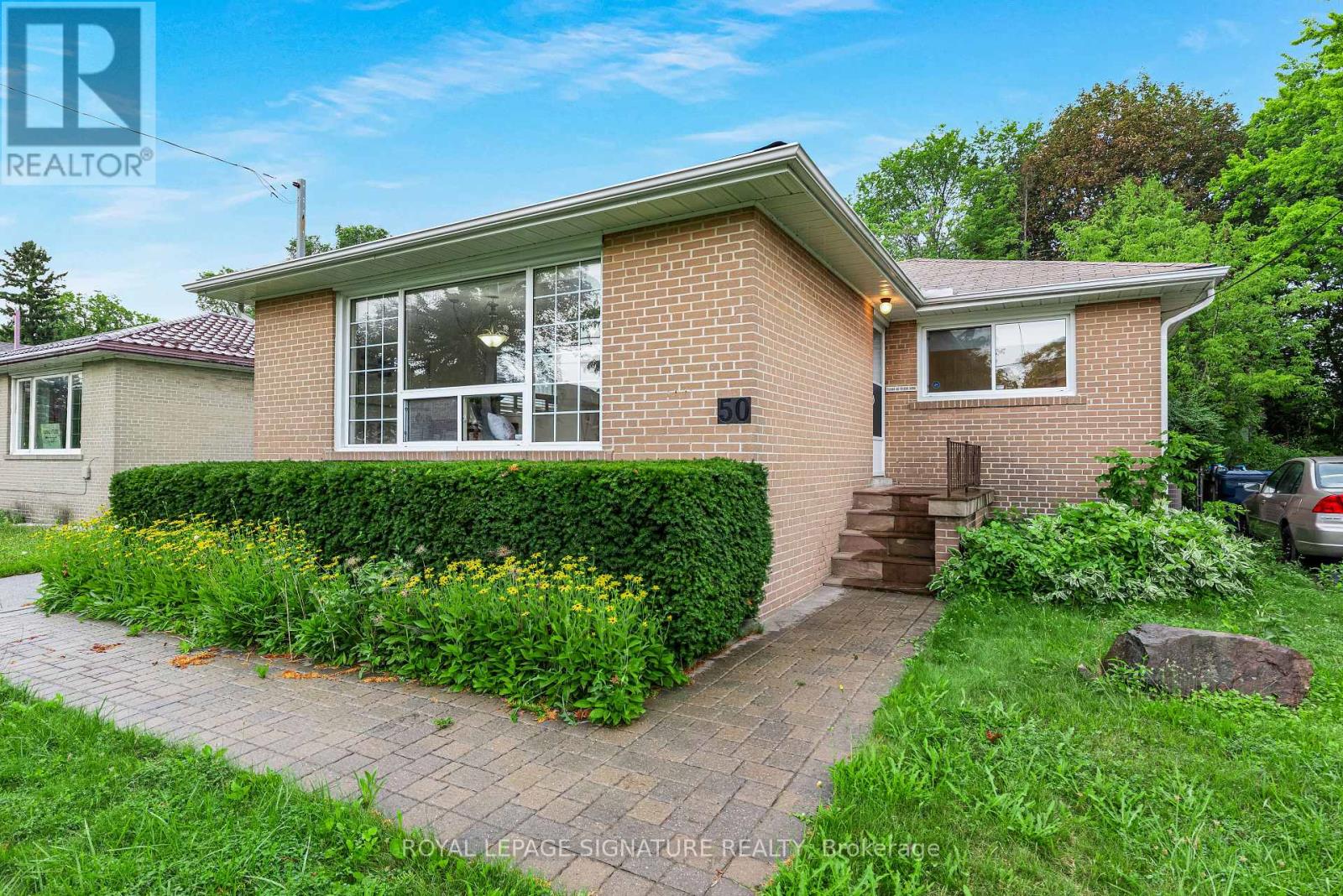 50 CELESTE DRIVE - 2