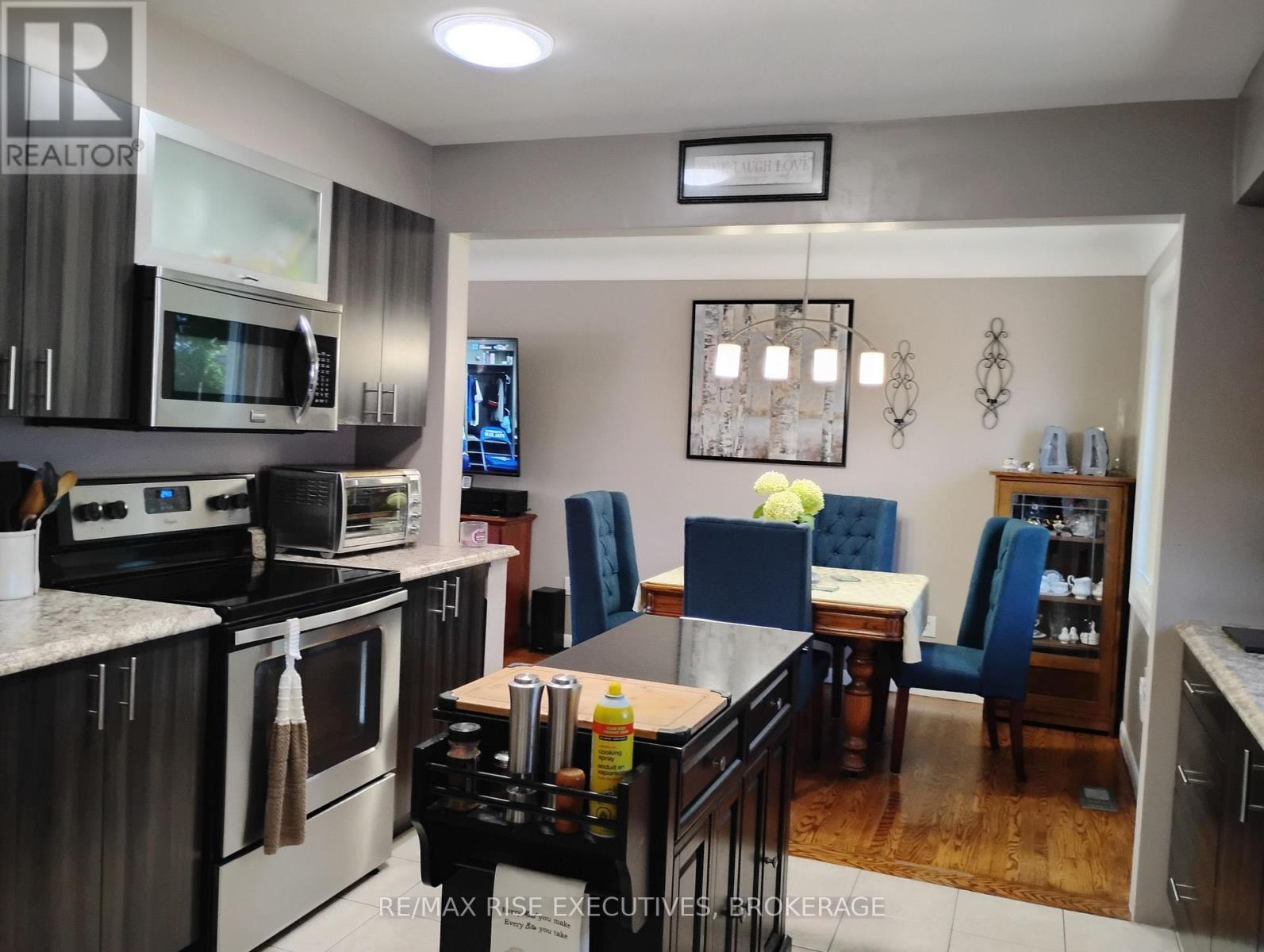 165 ELIZABETH DRIVE - Image 8