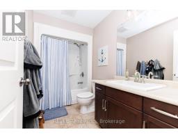 374 Hillsdale Road, Welland, ON L3C7M2 Photo 32
