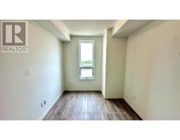 8 - 20 Lytham Green Circle, Newmarket, ON L3Y0H3 Photo 20