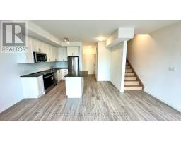 8 - 20 Lytham Green Circle, Newmarket, ON L3Y0H3 Photo 9