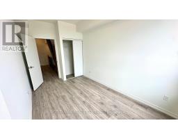 8 - 20 Lytham Green Circle, Newmarket, ON L3Y0H3 Photo 21