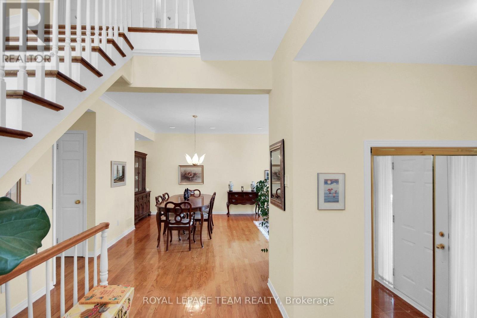 550B QUEEN ELIZABETH DRIVE - 6