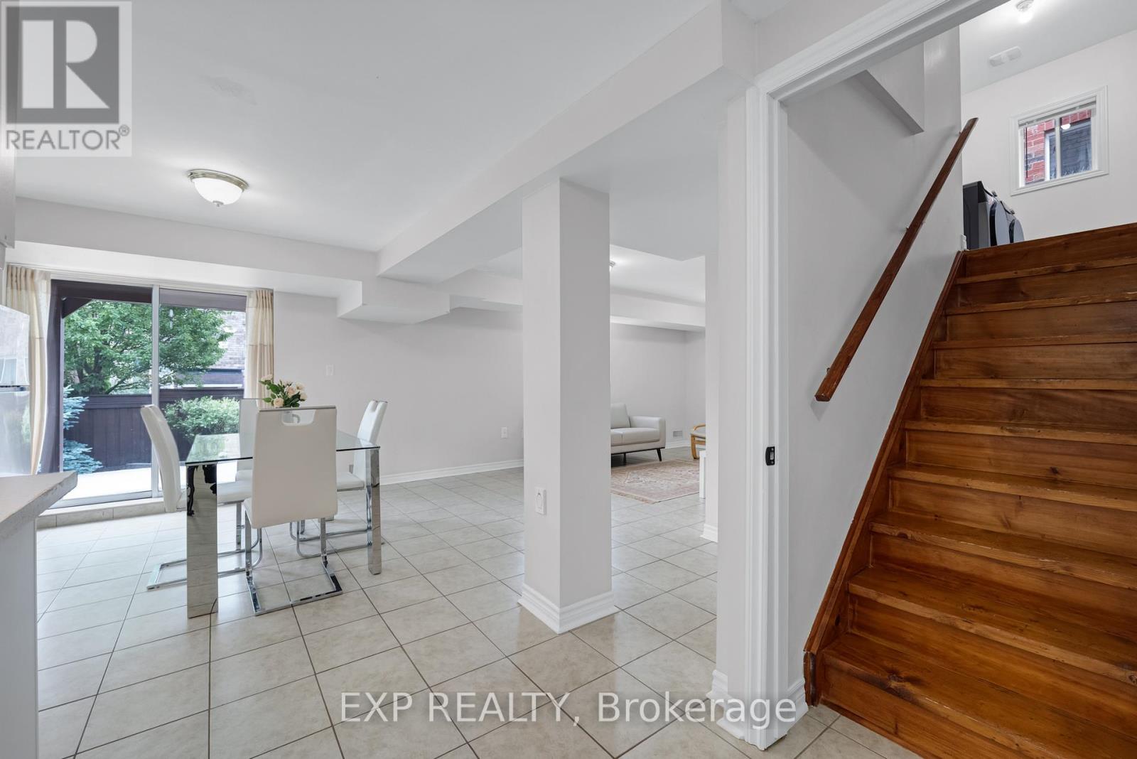 320 DOWSON LOOP - 34
