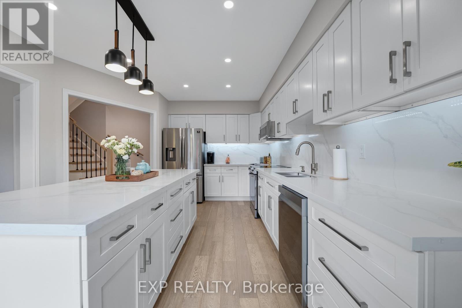 320 DOWSON LOOP - Image 11