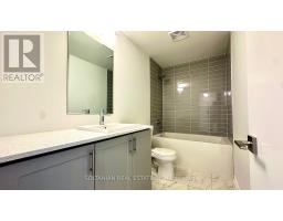 8 - 20 Lytham Green Circle, Newmarket, ON L3Y0H3 Photo 24