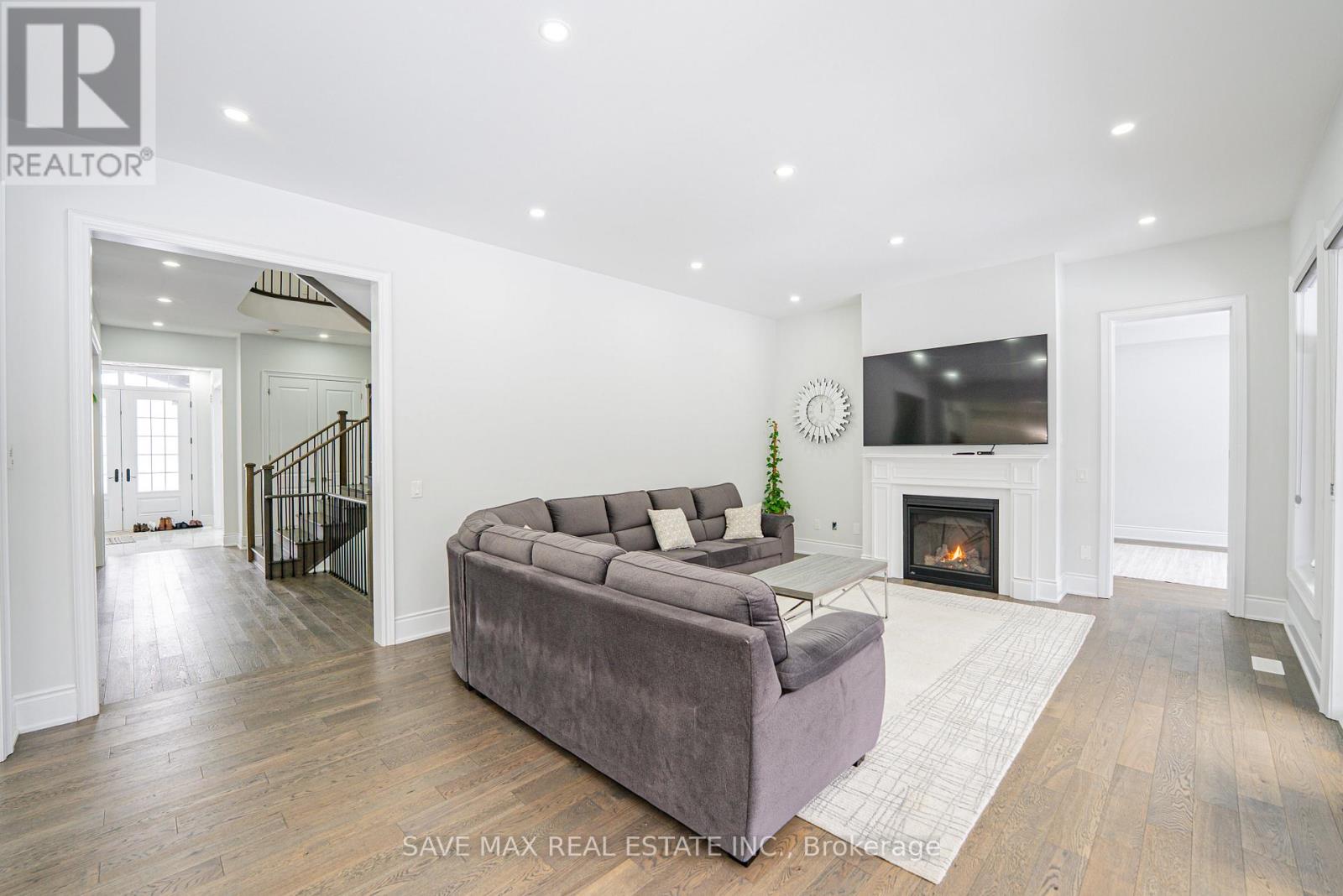 446 WOODSWORTH TERRACE - 11