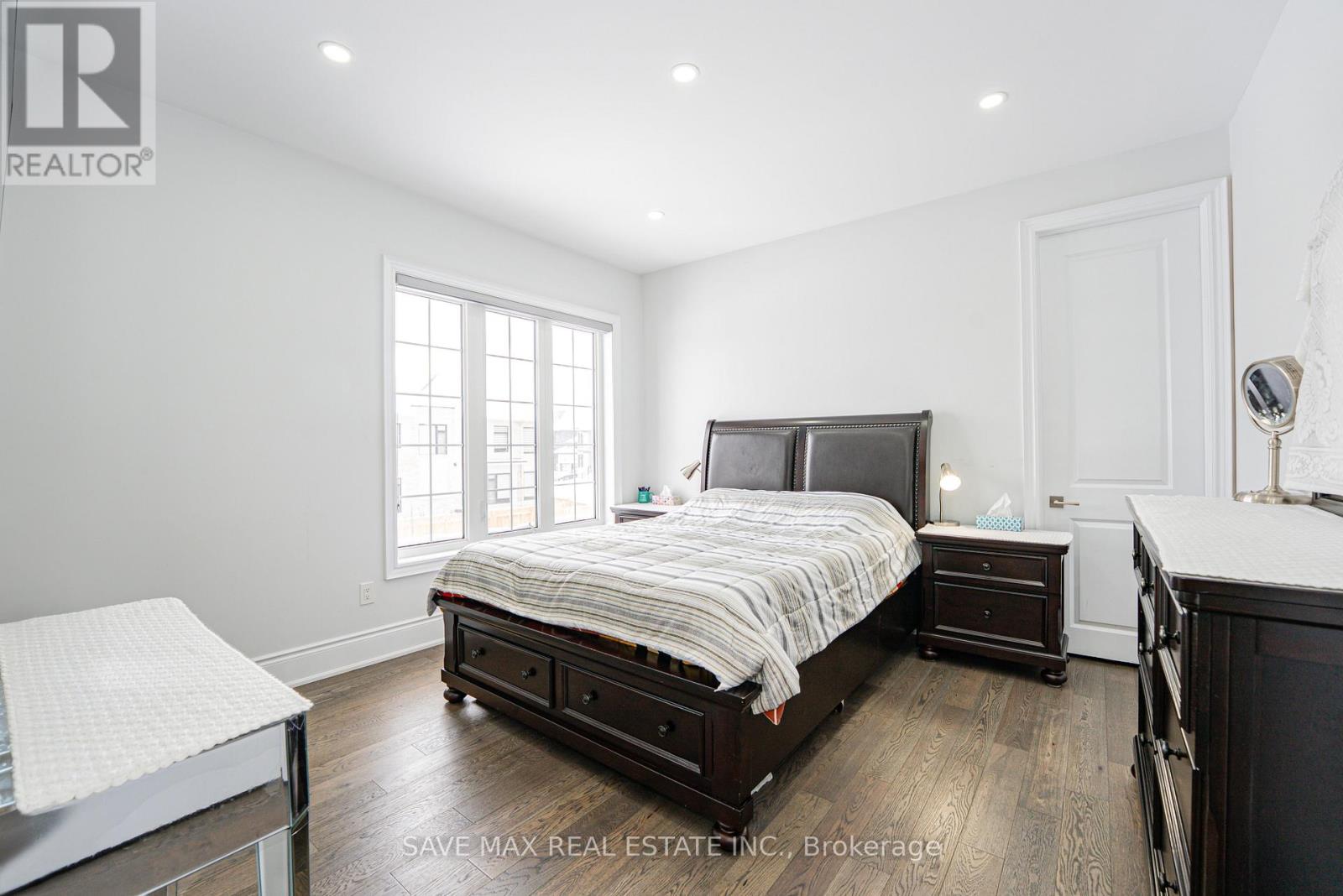 446 WOODSWORTH TERRACE - Image 35