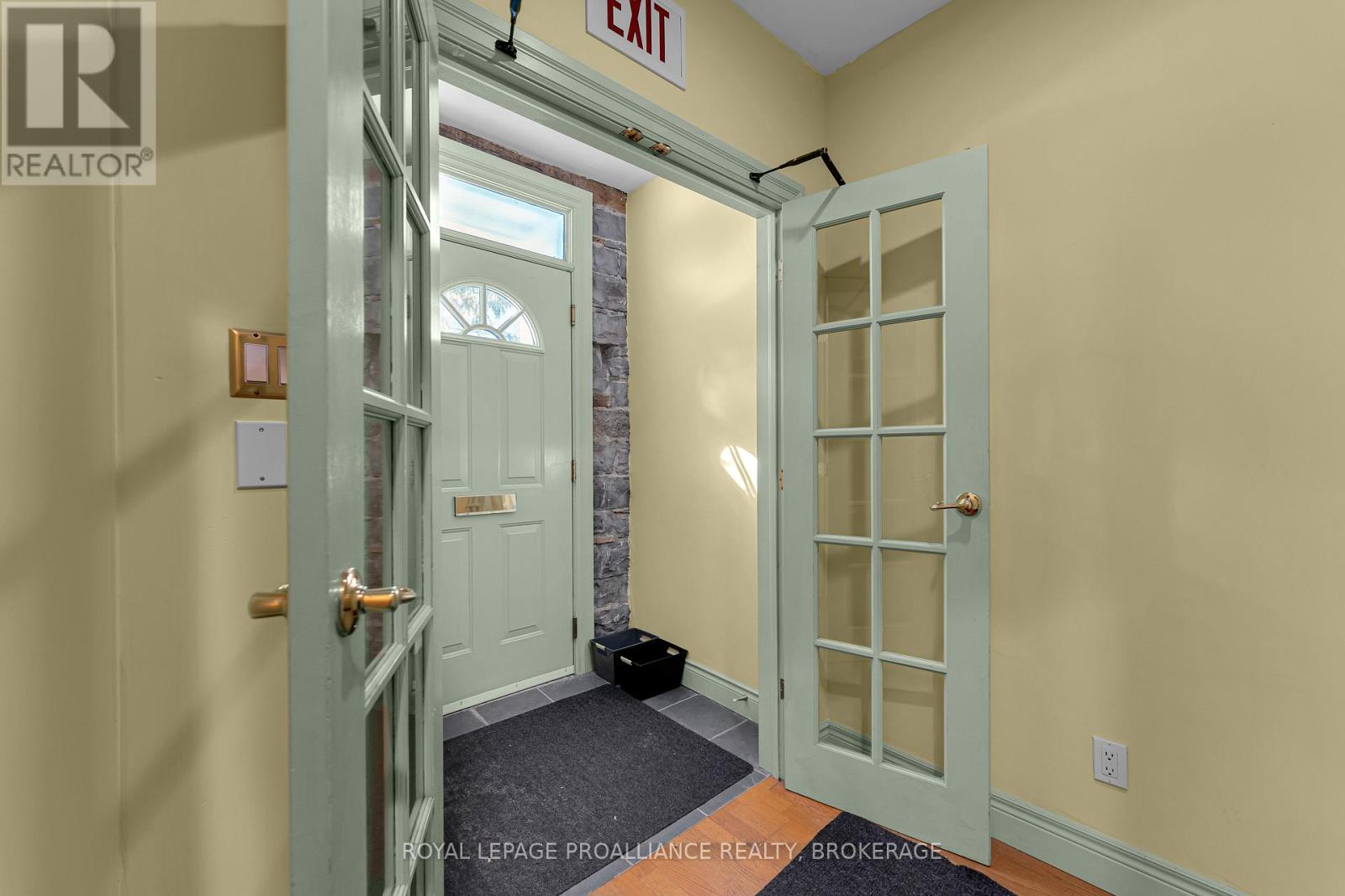 153-155 BROCK STREET - 2