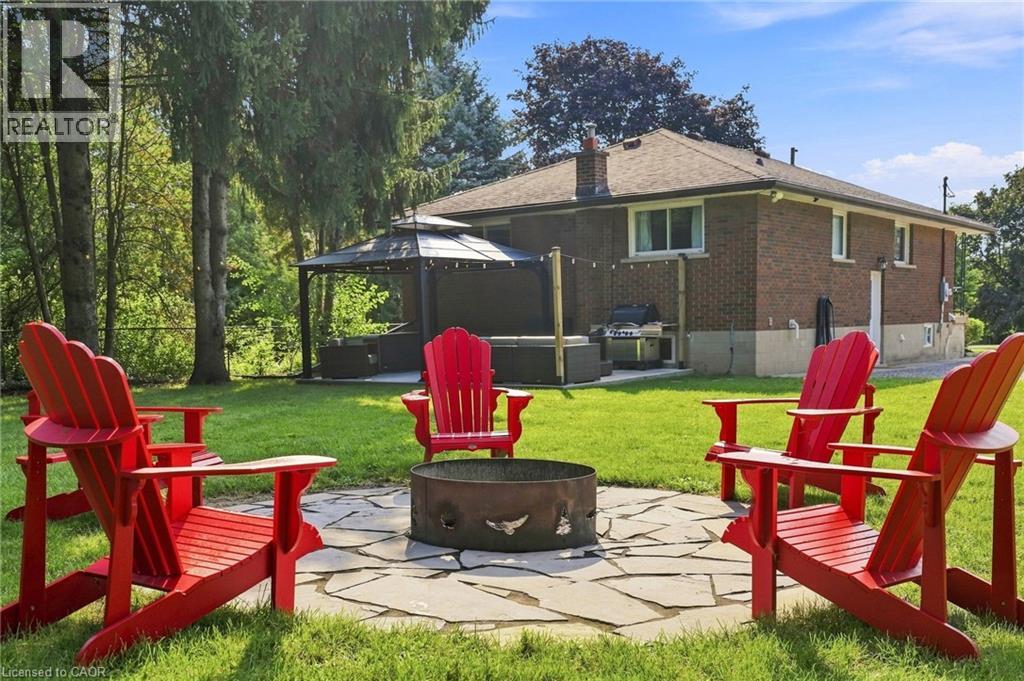 10 TAYLOR Crescent - 34