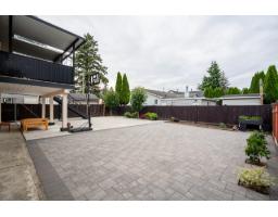 12623 90a Avenue, Surrey, BC V3V1C6 Photo 32